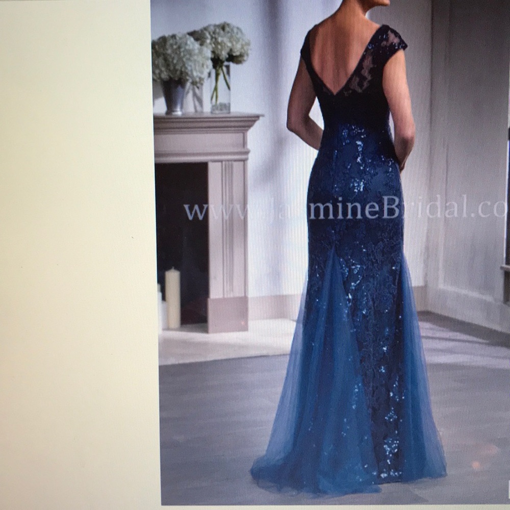 “You Have A Certain Sparkle” long evening dress - Picture 2 of 8